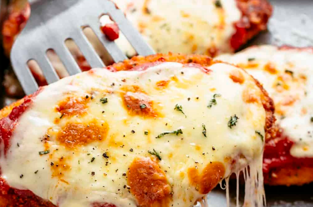 Step-by-Step Guide To Making The Best Chicken Parmesan At Home